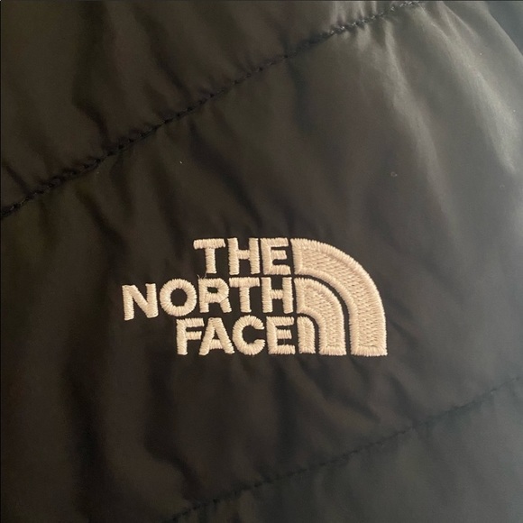 COPY - The North Face Women’s Tamburello 2 Jacket - Picture 6 of 6